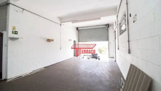 Galpão/Depósito/Armazém à venda, 323m² no Vila Gilda, Santo André