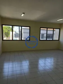 Sala Comercial à venda, 48m² no Vila Mathias, Santos