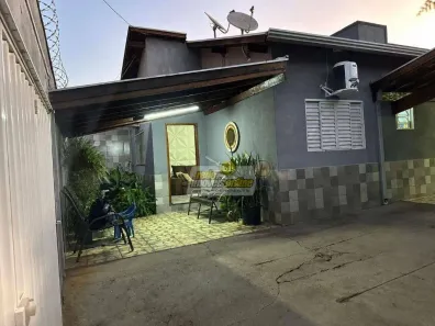 Casa com 2 Quartos à venda, 116m² no Lourdes, Uberaba