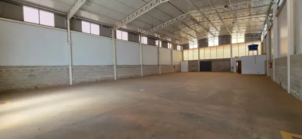 Galpão/Depósito/Armazém para alugar, 470m² no Zona Industrial, Brasília