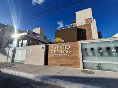 Casa com 2 Quartos à venda, 93m² no Recreio, Rio das Ostras