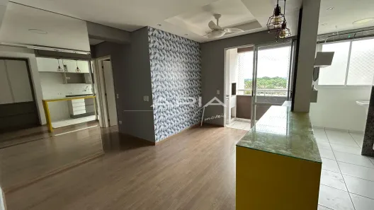 Apartamento com 2 Quartos para alugar, 56m² no Aurora, Londrina