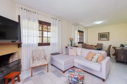 Casa com 4 Quartos à venda, 300m² no Laranjal, Pelotas