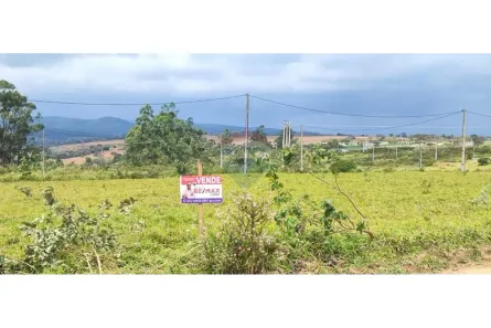 Lote/Terreno à venda, 200m² no Severiano de Moraes Filho, Garanhuns