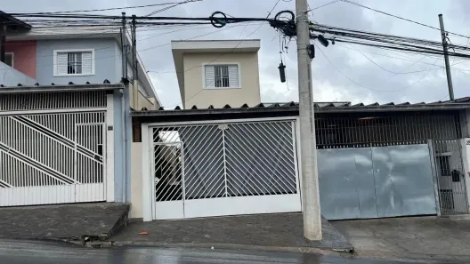 Sobrado com 2 Quartos à venda, 128m² no Vila Silviânia, Carapicuíba