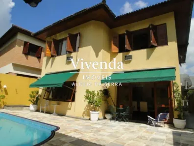 Sobrado com 3 Quartos à venda, 350m² no Residencial Morada dos Pássaros-Aldeia da Serra, Barueri