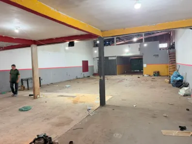 Galpão/Depósito/Armazém para alugar, 270m² no Jardim da Barragem II, Águas Lindas de Goiás