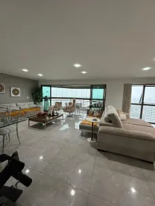Apartamento com 4 Quartos à venda, 220m² no Jaqueira, Recife