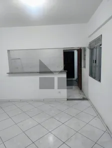Kitnet com 2 Quartos para alugar, 45m² no Jardim Santa Rosa, Taboão da Serra