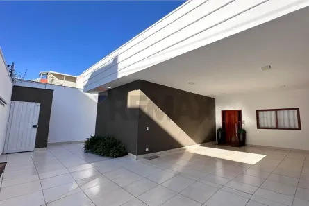 Casa com 4 Quartos à venda, 234m² no Patrimônio, Uberlândia