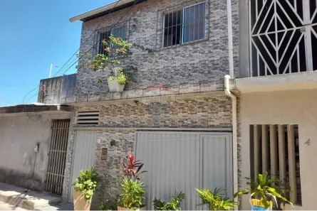 Casa com 2 Quartos à venda, 120m² no Santa Lúcia, Maceió