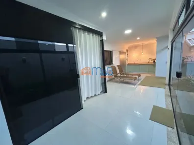 Apartamento com 4 Quartos à venda, 360m² no Granja dos Cavaleiros, Macaé