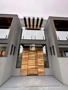 Sobrado com 3 Quartos à venda, 200m² no Ingleses do Rio Vermelho, Florianópolis