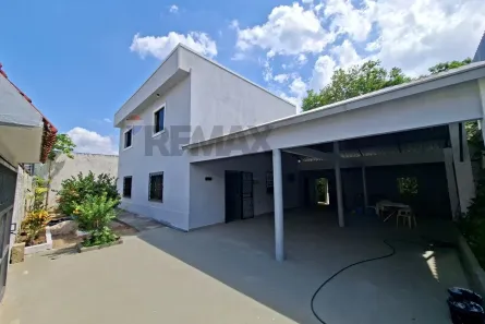 Casa com 4 Quartos à venda, 380m² no Tarumã, Manaus