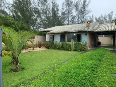Casa com 3 Quartos à venda, 150m² no Loteamento Praia de Ibiraquera, Imbituba