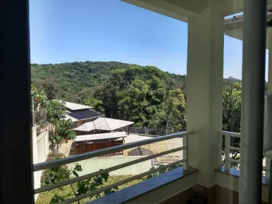 Casa de Condomínio com 3 Quartos à venda, 400m² no Caraguatá, Mairiporã