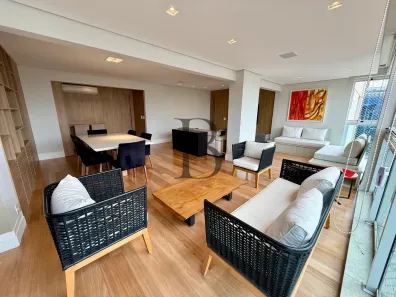 Apartamento com 3 Quartos para alugar, 138m² no Santo Amaro, São Paulo
