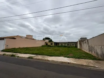 Lote/Terreno à venda, 787m² no Vila São José, São Carlos