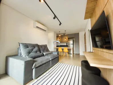 Apartamento com 1 Quarto para alugar, 51m² no Cambuí, Campinas