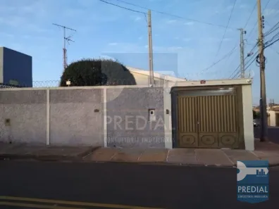 Casa com 3 Quartos à venda, 138m² no Jardim Beatriz, São Carlos