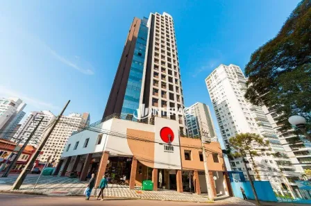 Sala Comercial à venda, 243m² no Água Verde, Curitiba