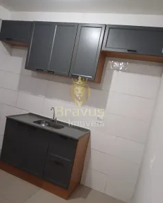 Apartamento com 2 Quartos para alugar, 49m² no Parque Maria Helena, São Paulo