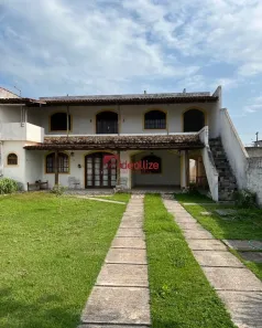 Casa com 4 Quartos à venda, 250m² no Santa Mônica, Guarapari