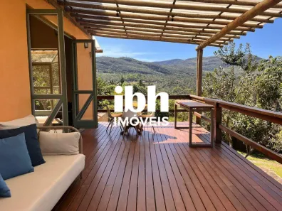Casa com 3 Quartos para alugar, 250m² no , Rio Acima