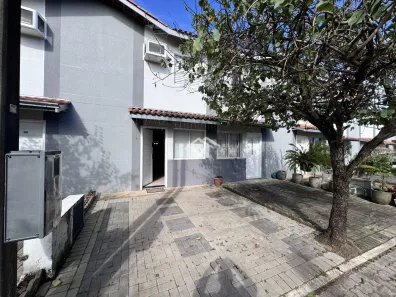 Casa com 2 Quartos para alugar, 80m² no Igara, Canoas