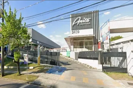Ponto Comercial para alugar, 45m² no São Lourenço, Curitiba