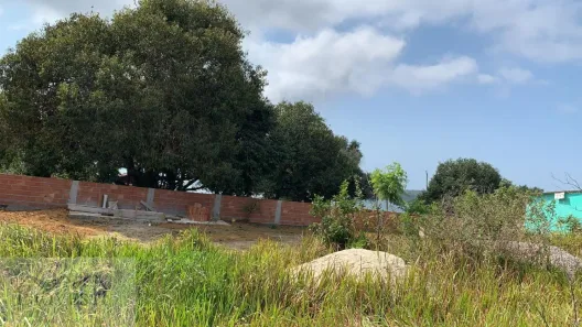 Lote/Terreno à venda, 360m² no Jacaroá, Maricá