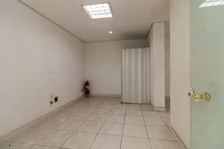 Ponto Comercial com 14 Quartos para alugar, 25m² no Ipiranga, São Paulo