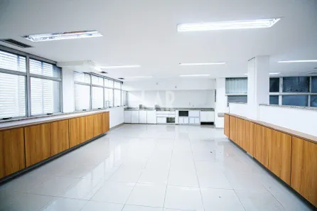 Prédio Comercial para alugar, 2679m² no Barro Preto, Belo Horizonte