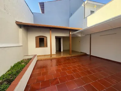 Sobrado com 3 Quartos para alugar, 200m² no Vila Oliveira, Mogi das Cruzes