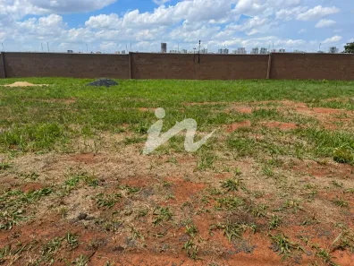 Lote/Terreno à venda, 446m² no Jardim Botânico, Uberlândia