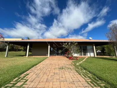 Casa de Condomínio com 3 Quartos para alugar, 300m² no Esperança, Londrina