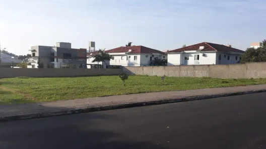 Lote/Terreno à venda, 600m² no Canasvieiras, Florianópolis