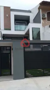 Casa de Condomínio com 3 Quartos à venda, 200m² no Taquara, Rio de Janeiro