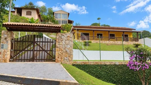 Casa de Condomínio com 3 Quartos para alugar, 183m² no Ribeirão dos Porcos, Atibaia