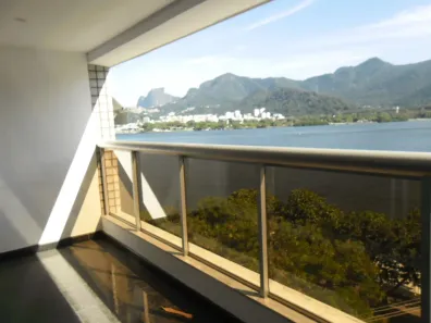 Apartamento com 3 Quartos para alugar, 190m² no Lagoa, Rio de Janeiro