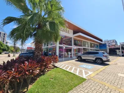Ponto Comercial para alugar, 75m² no Barro Vermelho, Natal
