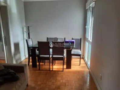 Apartamento com 2 Quartos à venda, 75m² no Menino Deus, Porto Alegre