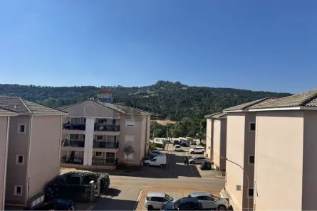 Apartamento com 2 Quartos para alugar, 70m² no Bairro do Cambará, São Roque
