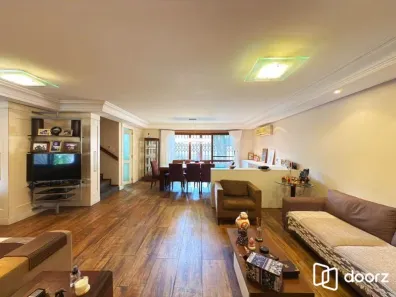 Casa de Condomínio com 3 Quartos à venda, 340m² no Jardim Isabel, Porto Alegre