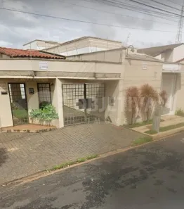 Casa com 4 Quartos à venda, 300m² no Alto Umuarama, Uberlândia