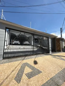 Casa com 3 Quartos para alugar, 176m² no Jardim Ipiranga, Americana