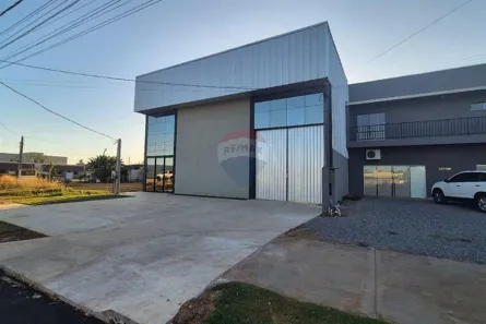 Galpão/Depósito/Armazém para alugar, 420m² no Parque das Emas, Lucas do Rio Verde