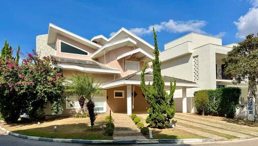Casa com 3 Quartos à venda, 330m² no Jardim Califórnia, Jacareí