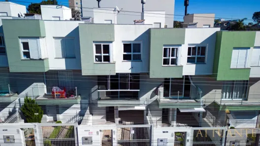 Sobrado com 3 Quartos à venda, 153m² no Planalto, Caxias do Sul