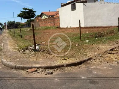 Lote/Terreno à venda, 430m² no Santa Rosa, Uberlândia